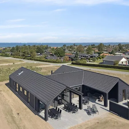 Hébergement de vacances 5 Star In *